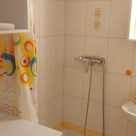 Cosy Lea Apartman